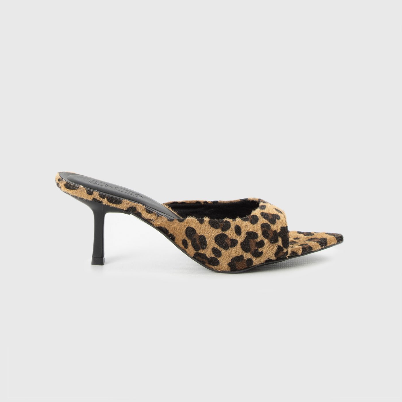 Tamanco Feminino Bico Folha com Salto Fino de 7 cm e Estampa de